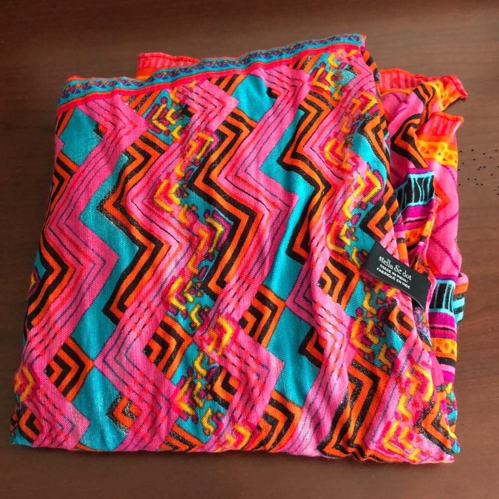 Stella and Dot Aztec Blanket Scarf